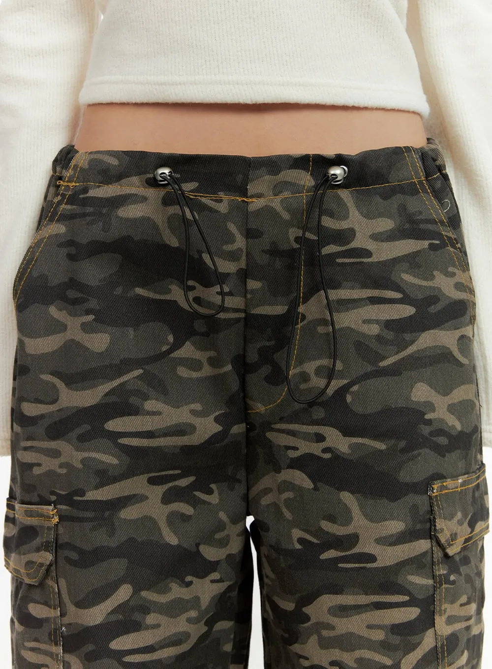 Camo Cargo Stitch Pants CN405